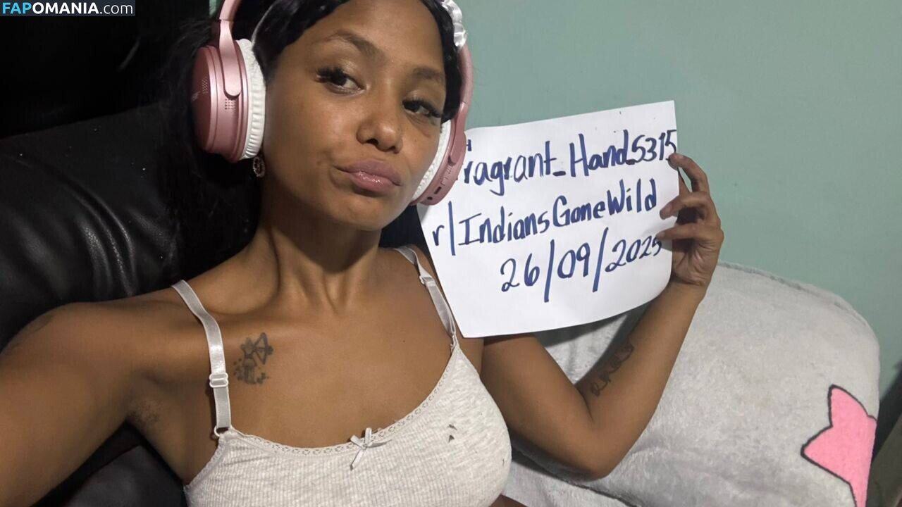 Fragrant / Fragrant_Hand_5315 / Little Mariam / little.mariam / mariamprincess Nahý OnlyFans  Uniklá fotka #8