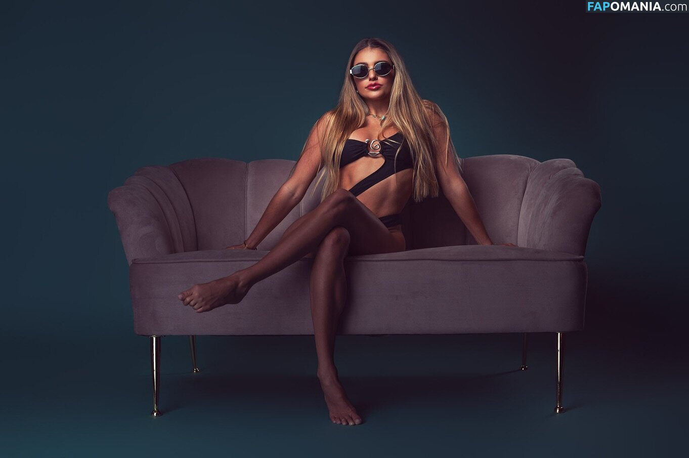 Logan Vaughan / Logan.grace / LoganGraceVaug1 / logan.grace16 Nahý OnlyFans  Uniklá fotka #4