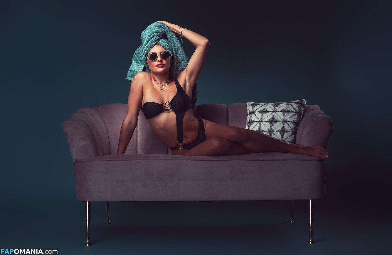 Logan Vaughan / Logan.grace / LoganGraceVaug1 / logan.grace16 Nahý OnlyFans  Uniklá fotka #8