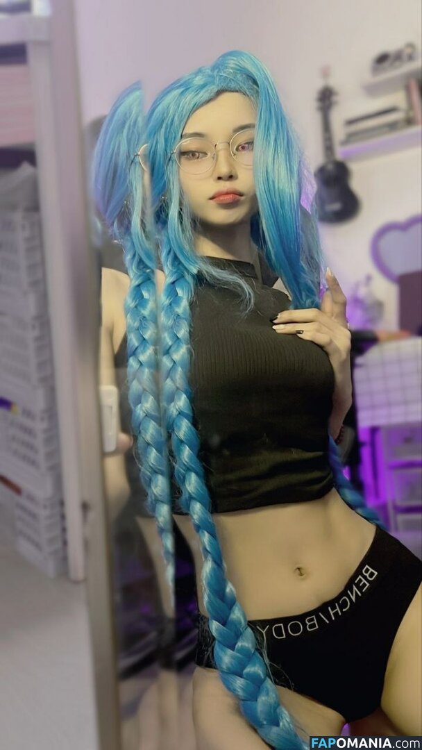 Lilith / Lou Aenlle / llthidk Nahý OnlyFans  Uniklá fotka #29