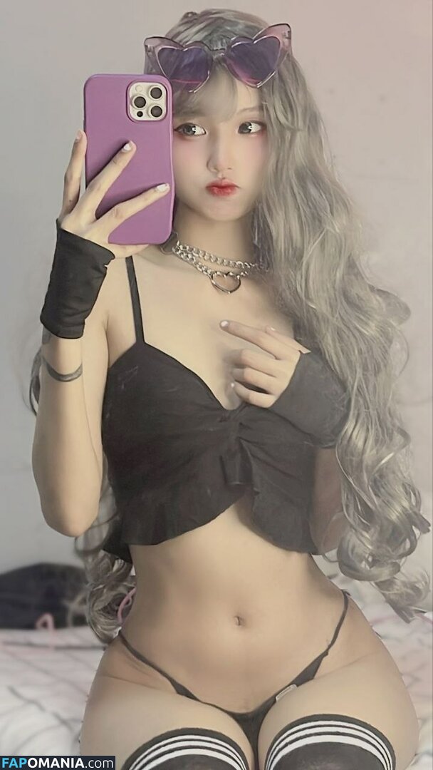 Lilith / Lou Aenlle / llthidk Nahý OnlyFans  Uniklá fotka #76