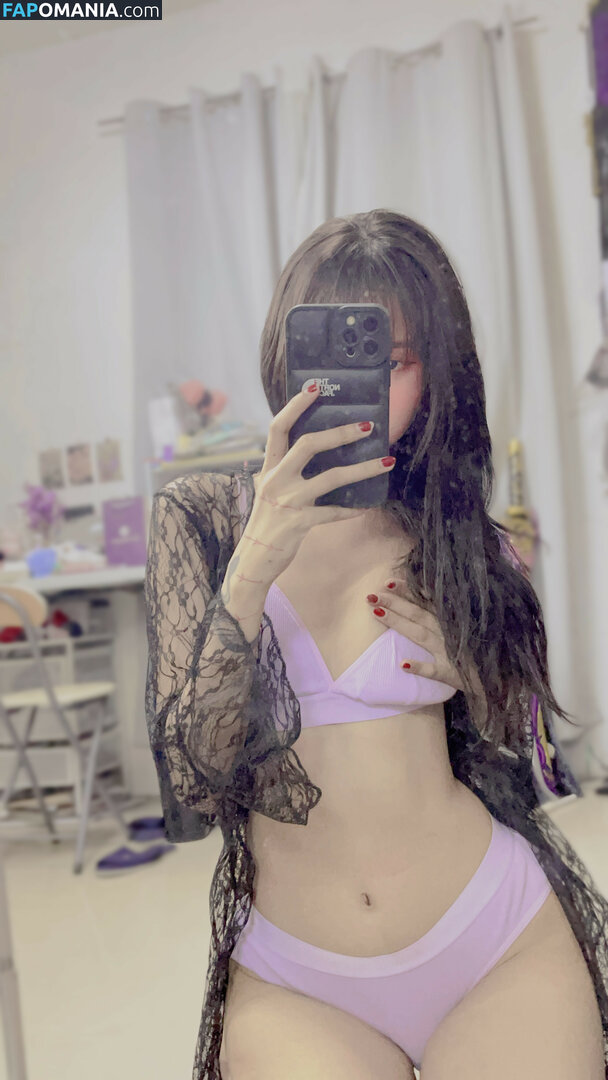 Lilith / Lou Aenlle / llthidk Nahý OnlyFans  Uniklá fotka #91