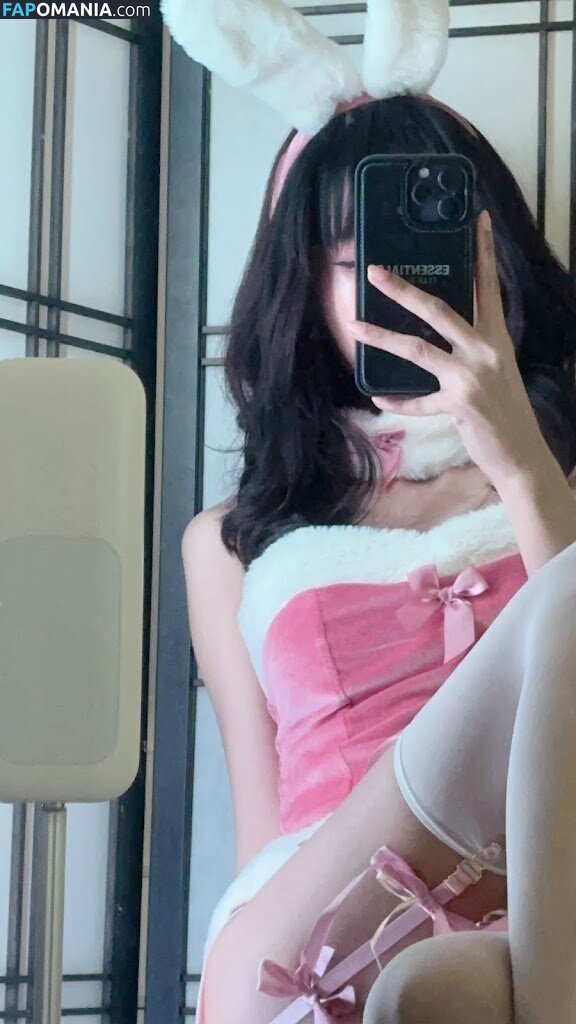 Lilith / Lou Aenlle / llthidk Nahý OnlyFans  Uniklá fotka #125