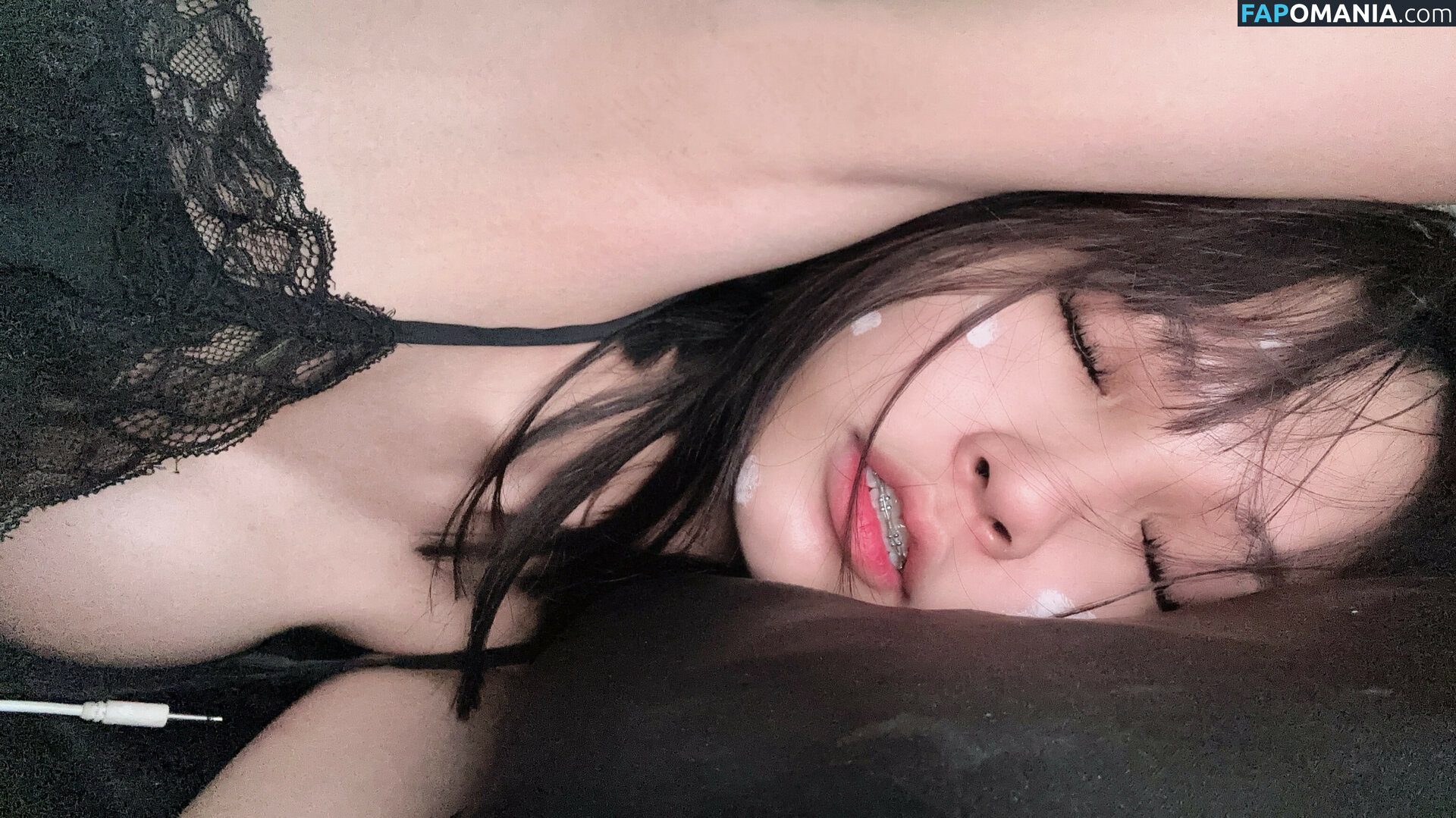 Lilith / Lou Aenlle / llthidk Nahý OnlyFans  Uniklá fotka #150