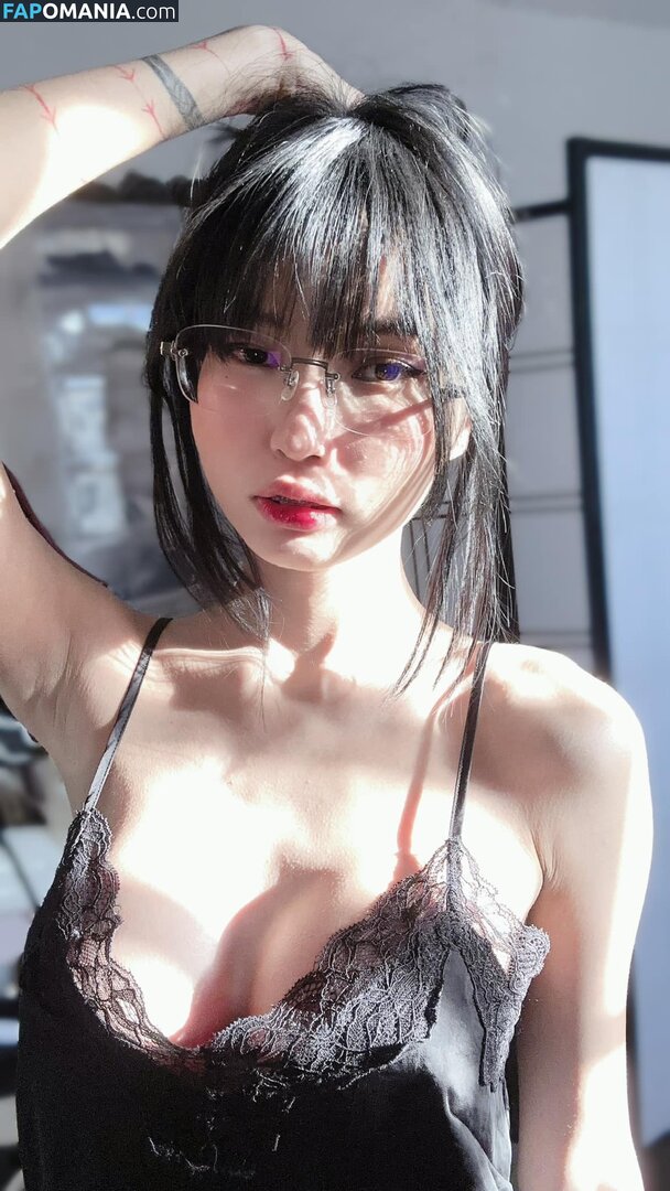 Lilith / Lou Aenlle / llthidk Nahý OnlyFans  Uniklá fotka #199