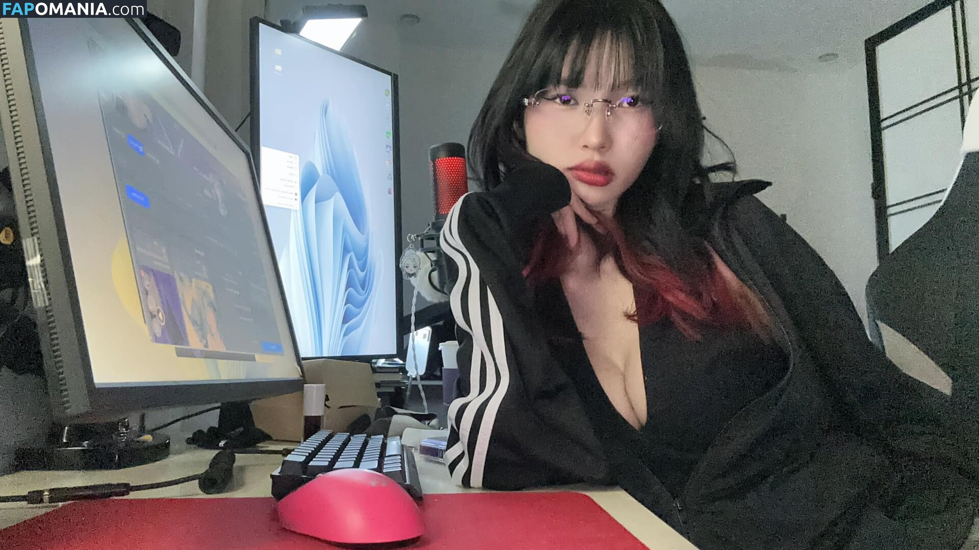 Lilith / Lou Aenlle / llthidk Nahý OnlyFans  Uniklá fotka #212