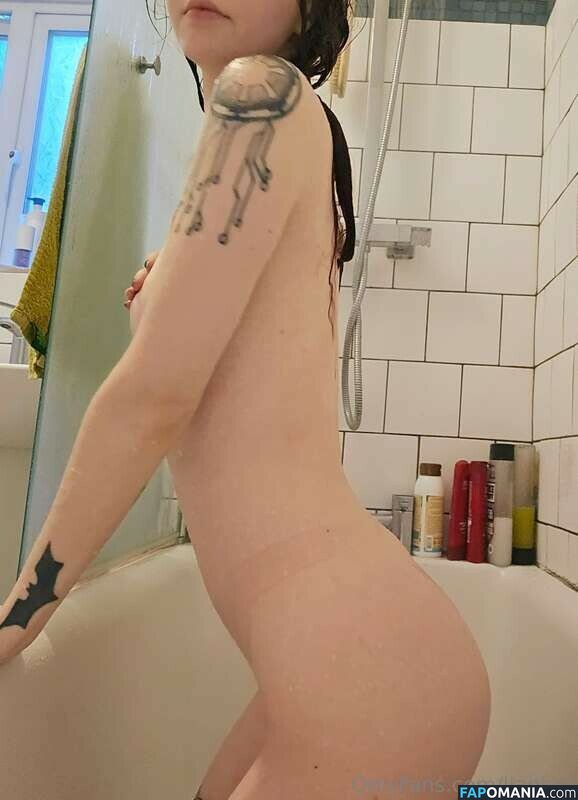 Ljaphra / Louise Julie / louisejulie_ Nahý OnlyFans  Uniklá fotka #111