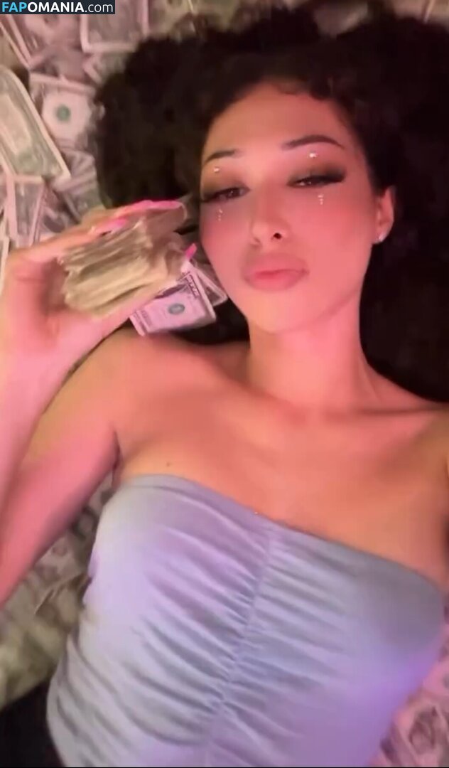 LoyaltyraeLynn / https: Nahý OnlyFans  Uniklá fotka #2