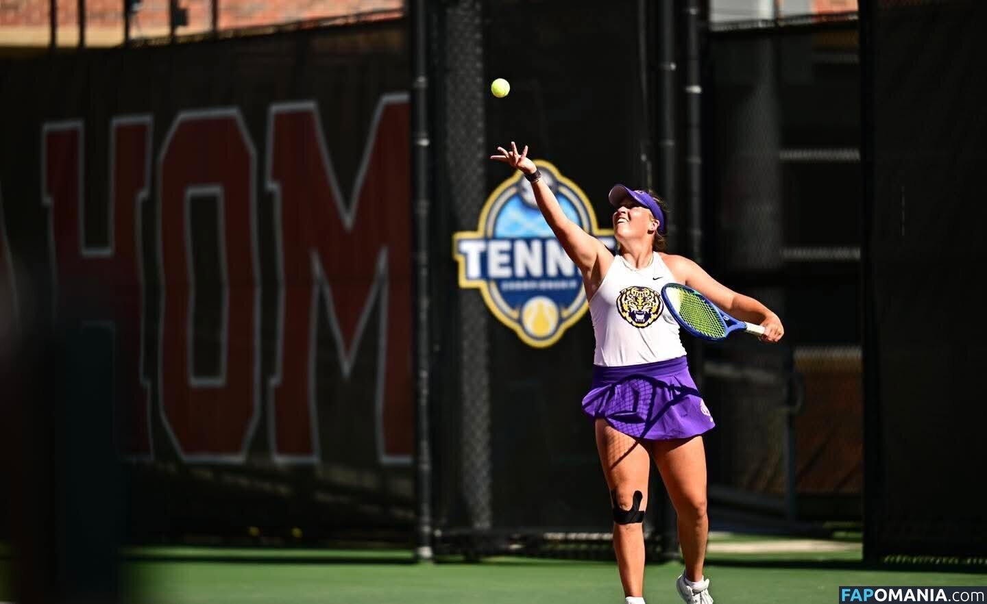 Lsu woman tennis Nahý OnlyFans  Uniklá fotka #1