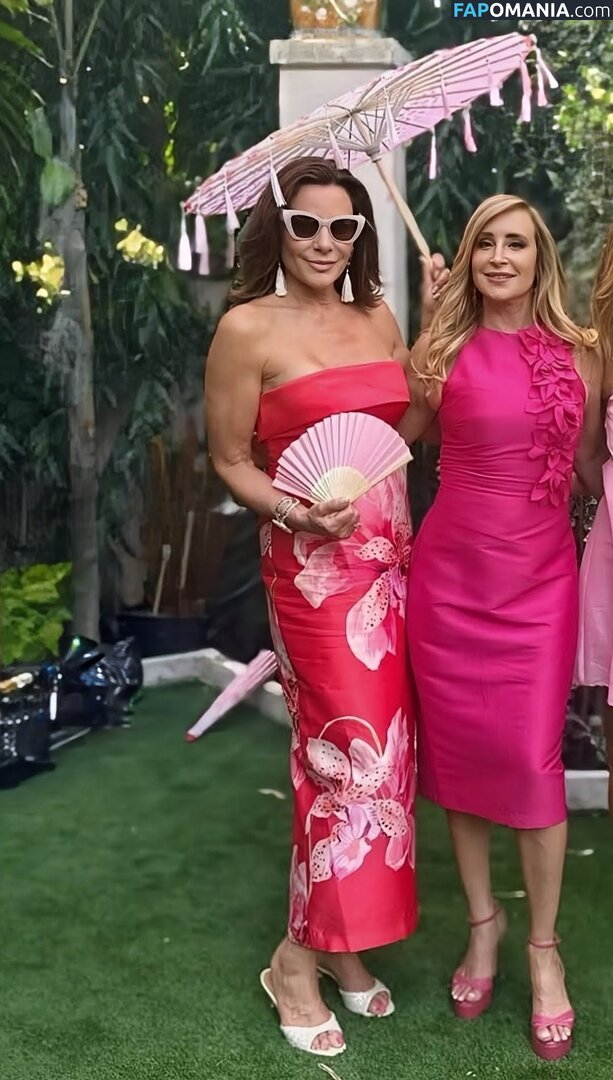 Luann De Lesseps Nahý OnlyFans  Uniklá fotka #5