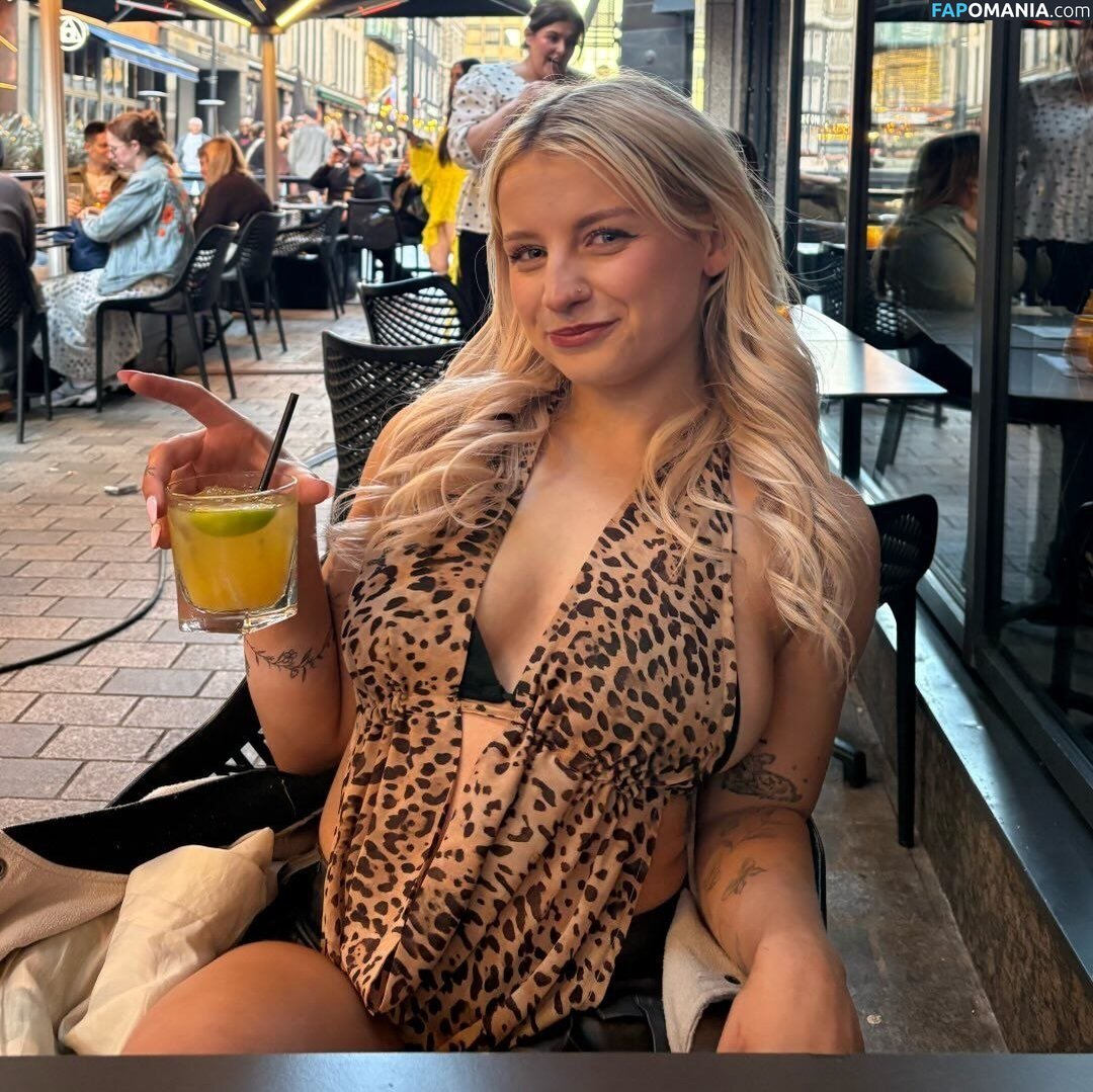 luceoliviaxo / lucyxoliviaa Nahý OnlyFans  Uniklá fotka #5