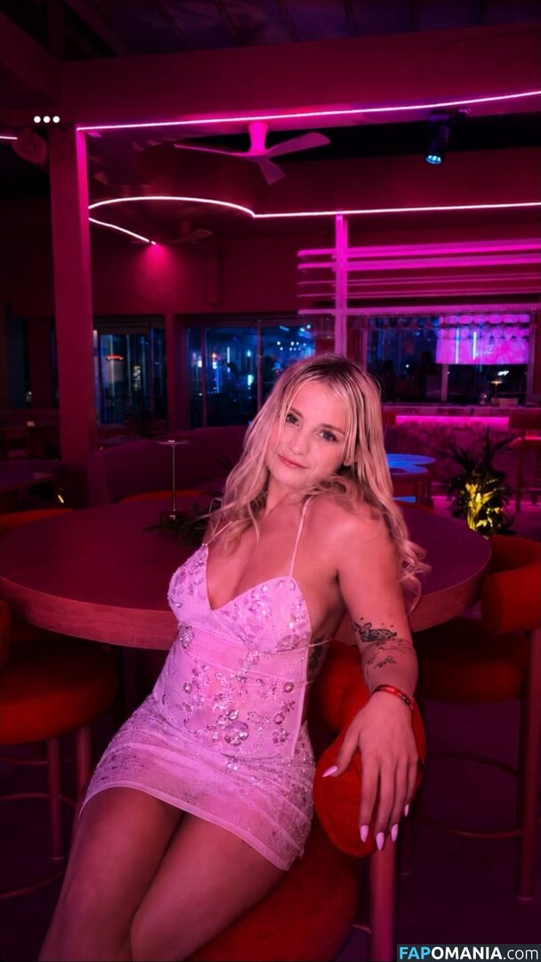 luceoliviaxo / lucyxoliviaa Nahý OnlyFans  Uniklá fotka #9