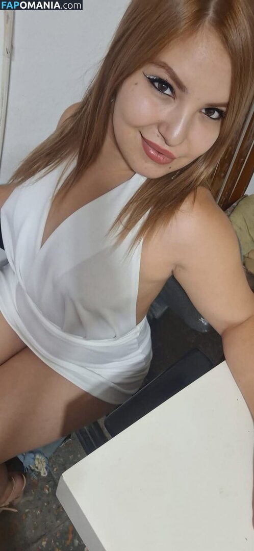 luciaantonellacasas Nahý OnlyFans  Uniklá fotka #13