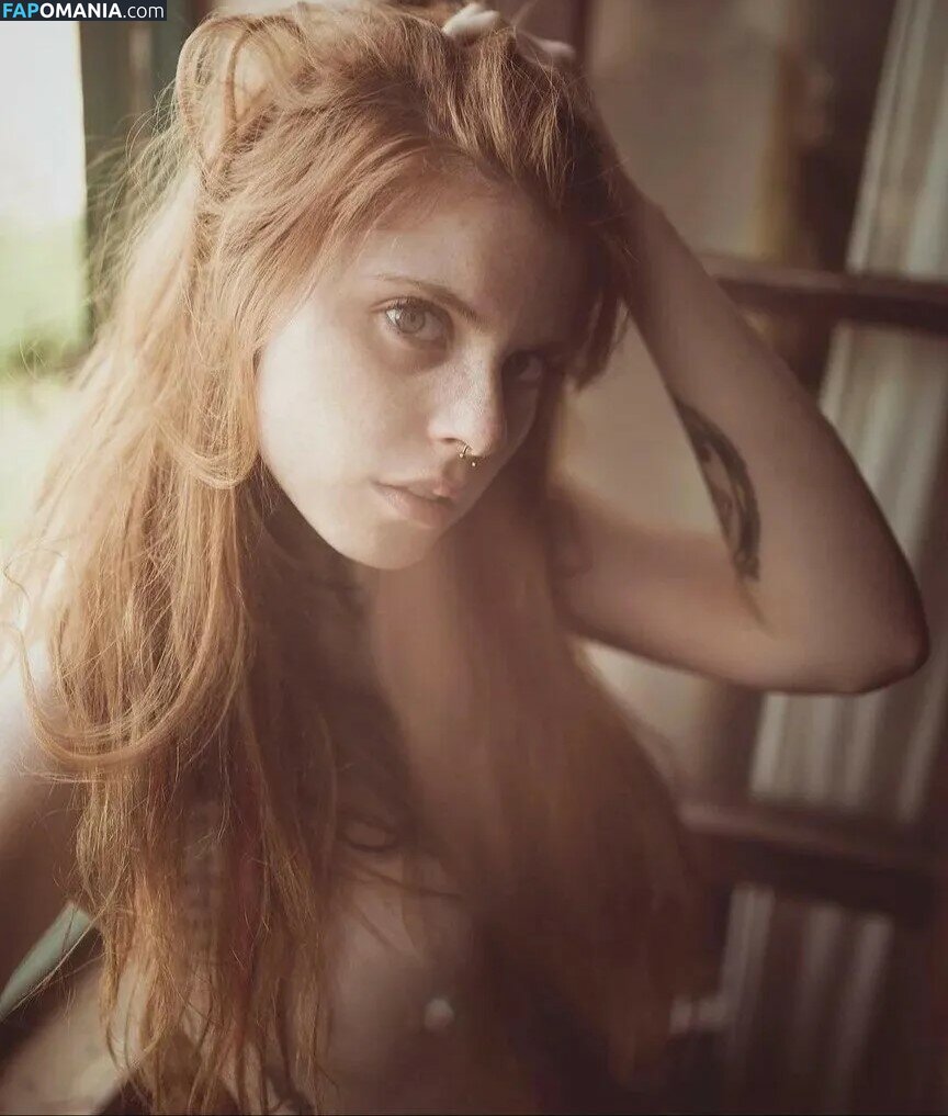 Lucilla Jiggly / Lucilla Materazzi / lucilla.jiggly / lucillajiggly Nahý OnlyFans  Uniklá fotka #65