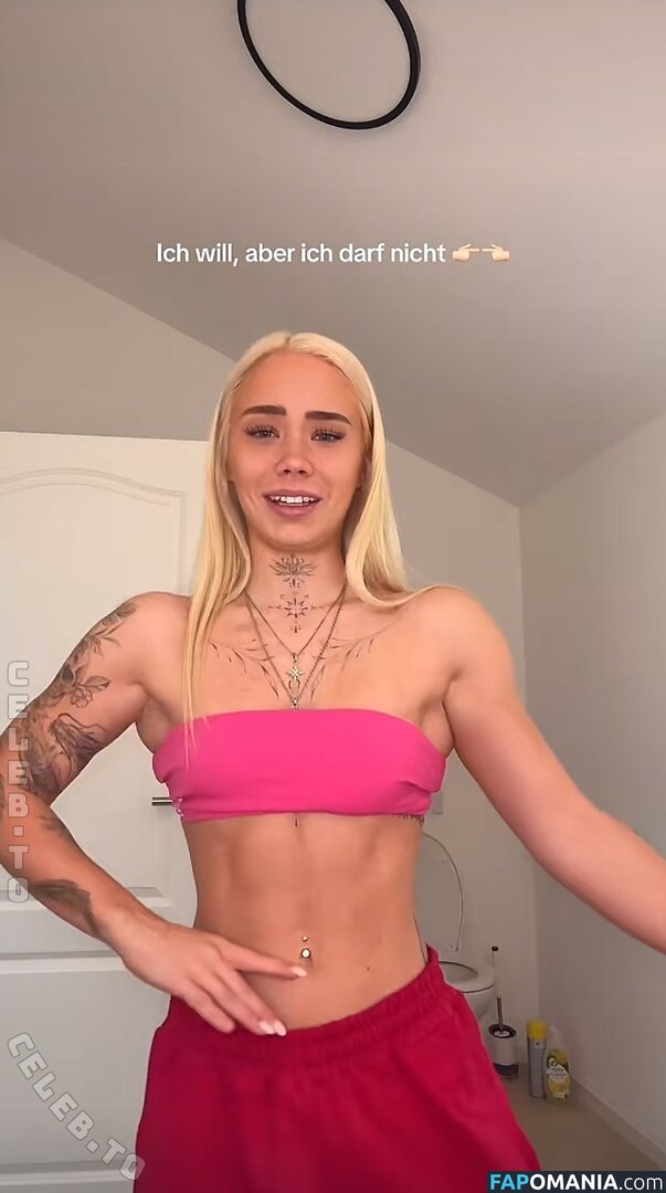 Lucy Fischer / lucyfischer / lucyfischer.official Nahý OnlyFans  Uniklá fotka #5