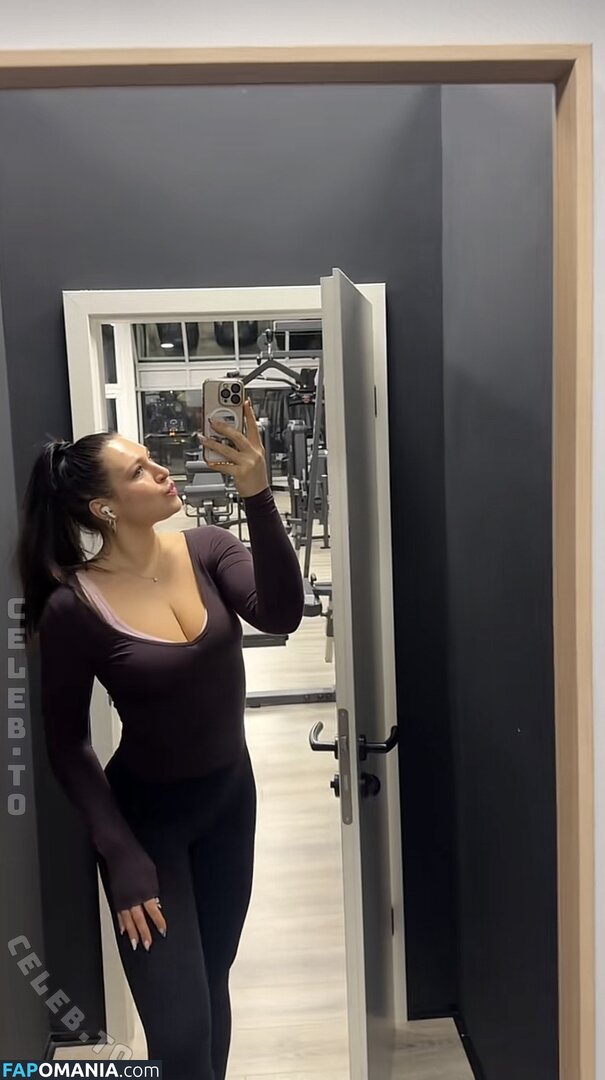 Lucy Lacht / lucy.lacht / lucy_lacht / lucylacht Nahý OnlyFans  Uniklá fotka #161