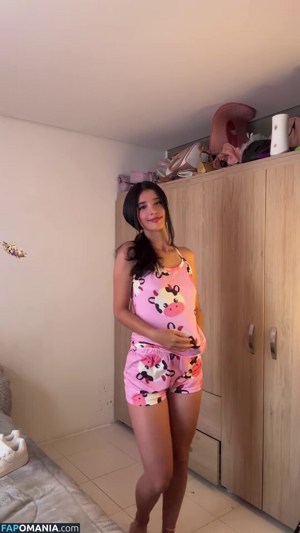 Luisa Valencia / lu_valenciaz Nahý OnlyFans  Uniklá fotka #8