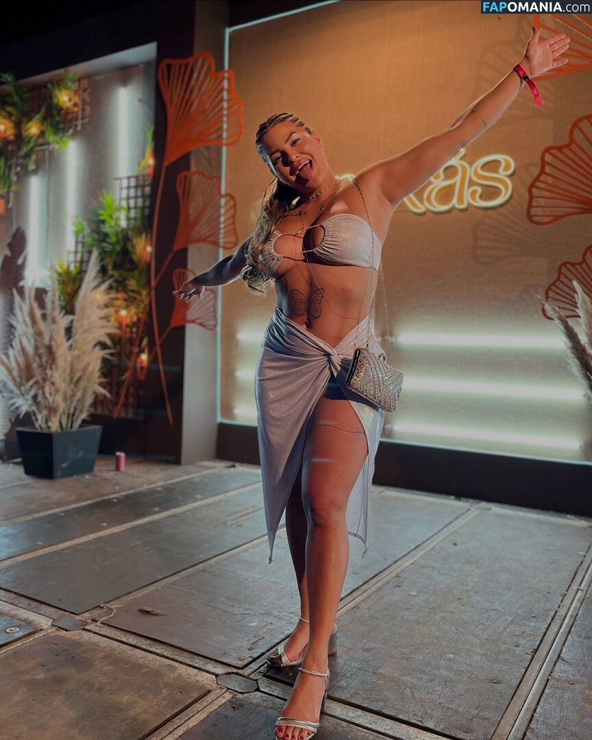 Luma Letícia / luma.focadanafarda Nahý OnlyFans  Uniklá fotka #18