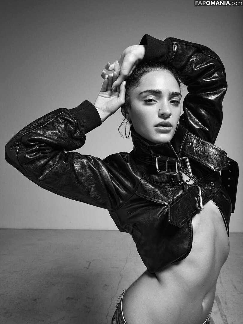 Luna Blaise / lunablaise Nahý OnlyFans  Uniklá fotka #1
