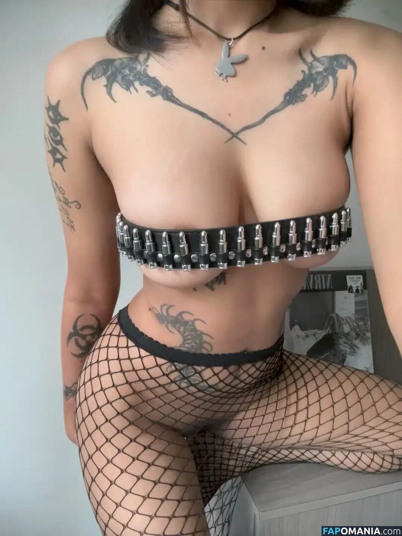 Luna Domsyou Nahý OnlyFans  Uniklá fotka #4