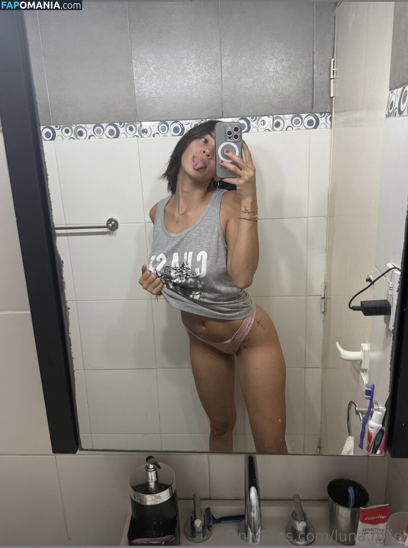 liina_stars / luna.miiel Nahý OnlyFans  Uniklá fotka #1