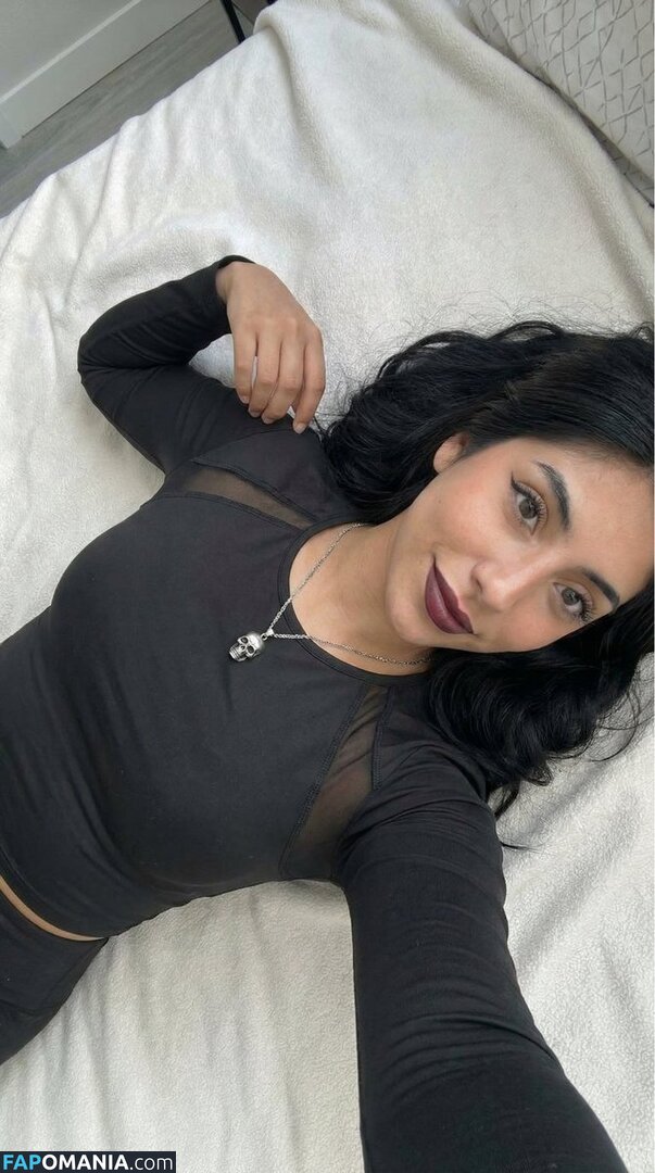 Lunapalorez Nahý OnlyFans  Uniklá fotka #3