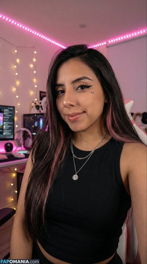Lunapalorez Nahý OnlyFans  Uniklá fotka #5