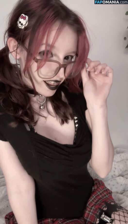 LunarStarshine / LunarSunshine / luna_sunshine_official / lunasunshine420 Nahý OnlyFans  Uniklá fotka #3