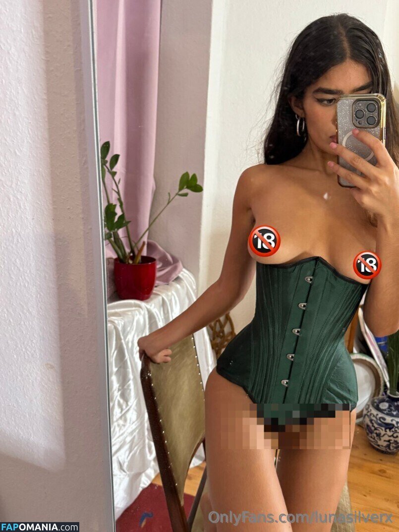 Aaeysha / lunasilverx / lunasilverx_ Nahý OnlyFans  Uniklá fotka #269