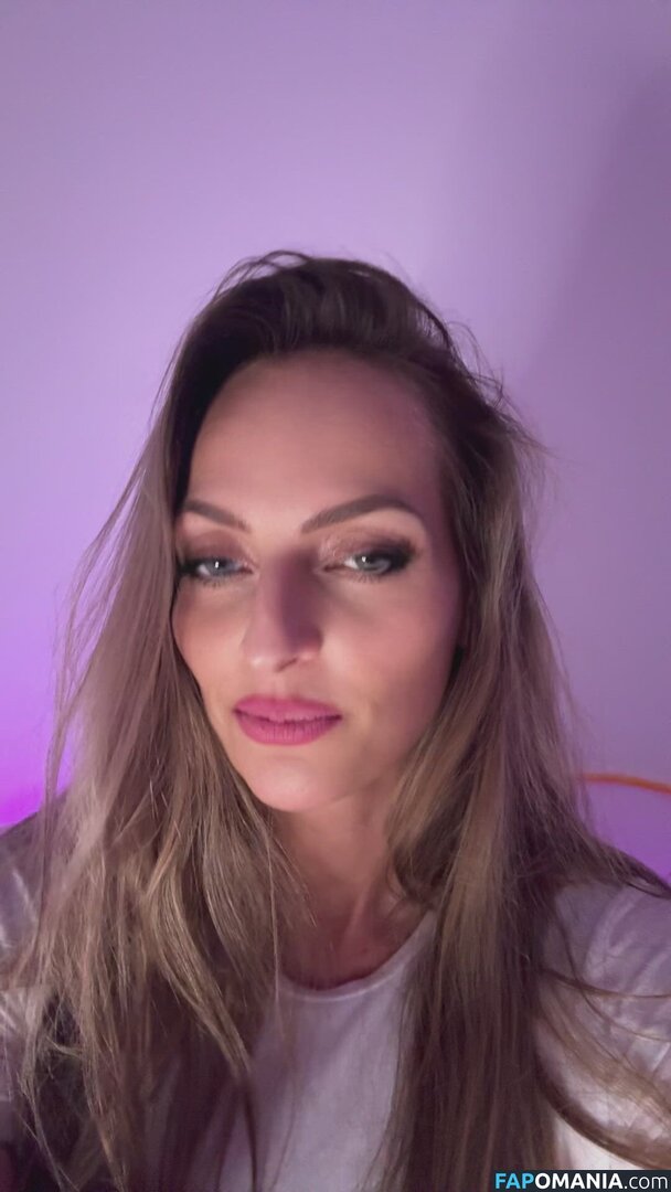 lusisart Nahý OnlyFans  Uniklá fotka #6