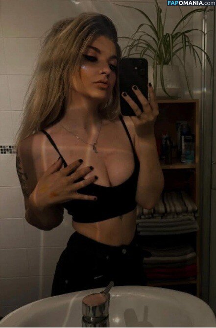https: / luuucy813 Nahý OnlyFans  Uniklá fotka #5