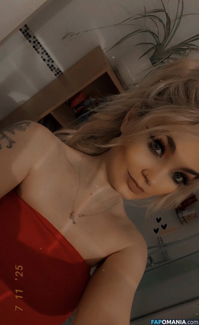 https: / luuucy813 Nahý OnlyFans  Uniklá fotka #6