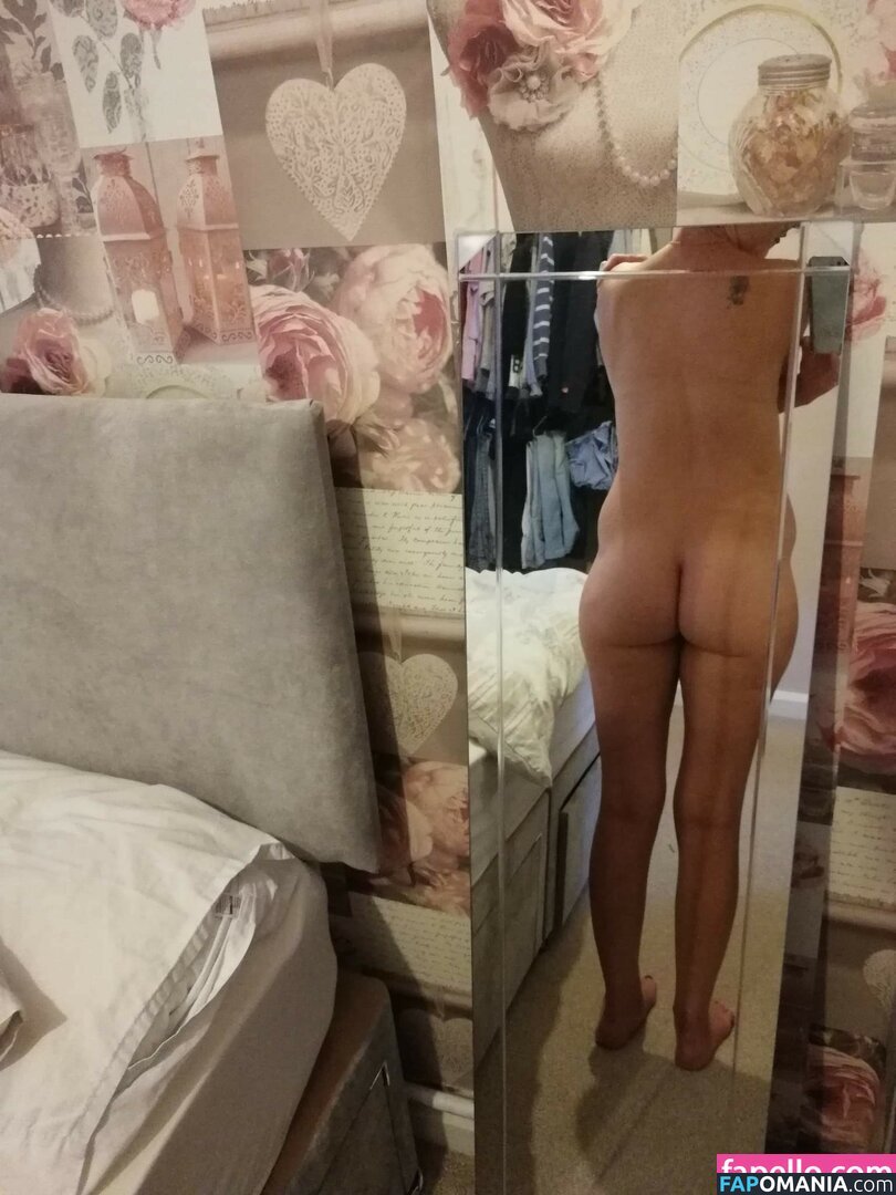 Lyl_24 / layla_24 Nahý OnlyFans  Uniklá fotka #3