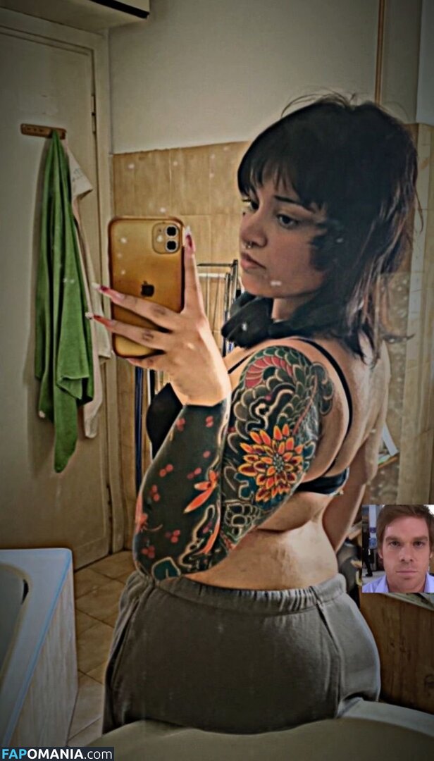 Lyly18780793 / https: Nahý OnlyFans  Uniklá fotka #3