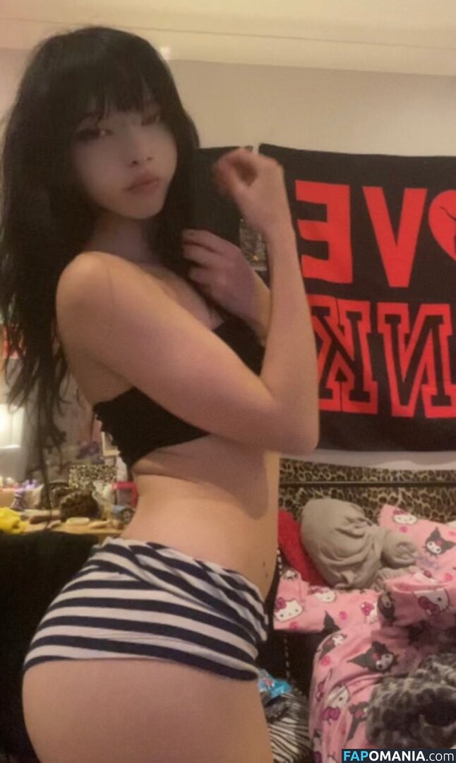 Lyraleafs / lyrafaelovesyou Nahý OnlyFans  Uniklá fotka #3