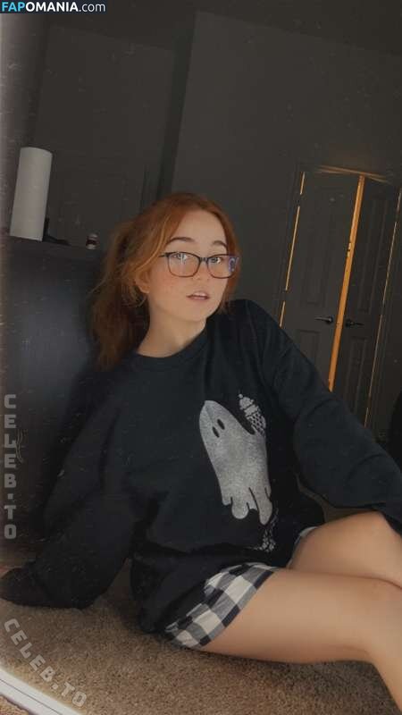 Lyssaurora / https: Nahý OnlyFans  Uniklá fotka #376