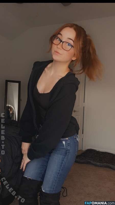 Lyssaurora / https: Nahý OnlyFans  Uniklá fotka #382