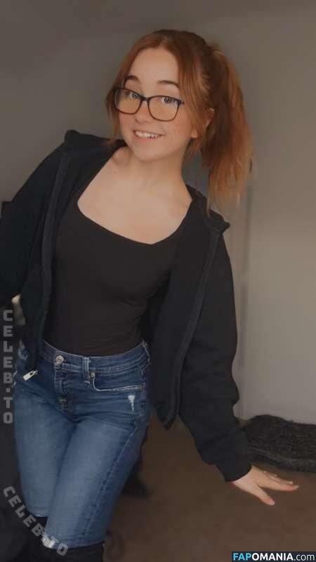 Lyssaurora / https: Nahý OnlyFans  Uniklá fotka #389