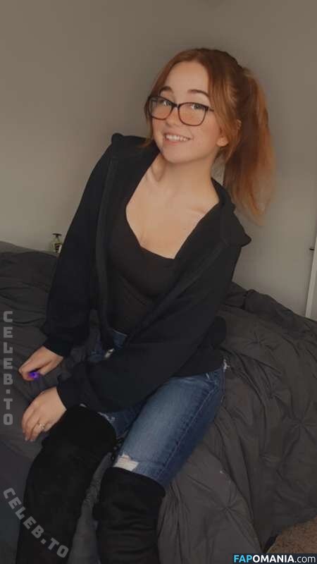 Lyssaurora / https: Nahý OnlyFans  Uniklá fotka #392