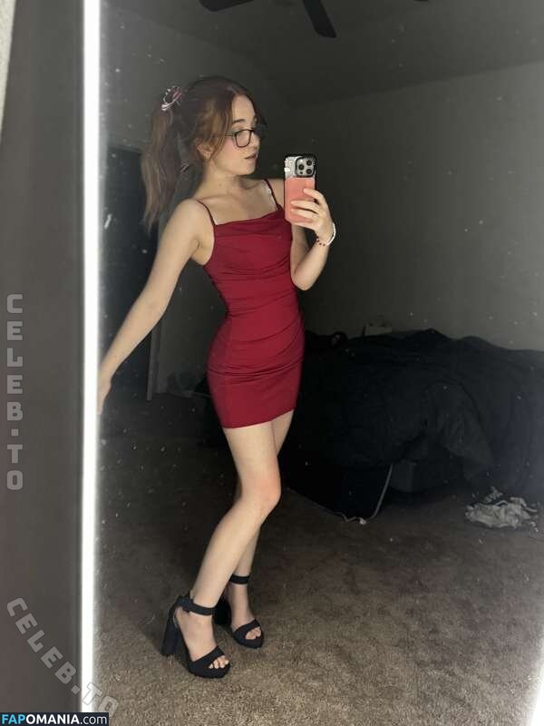 Lyssaurora / https: Nahý OnlyFans  Uniklá fotka #413
