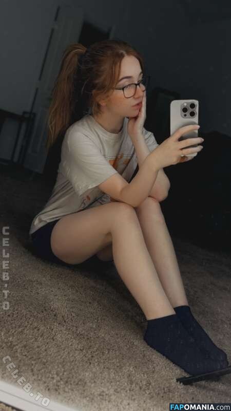 Lyssaurora / https: Nahý OnlyFans  Uniklá fotka #420