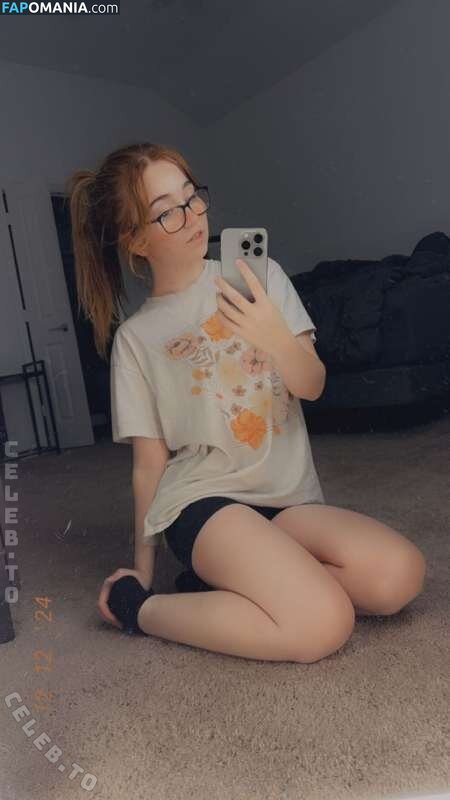 Lyssaurora / https: Nahý OnlyFans  Uniklá fotka #422