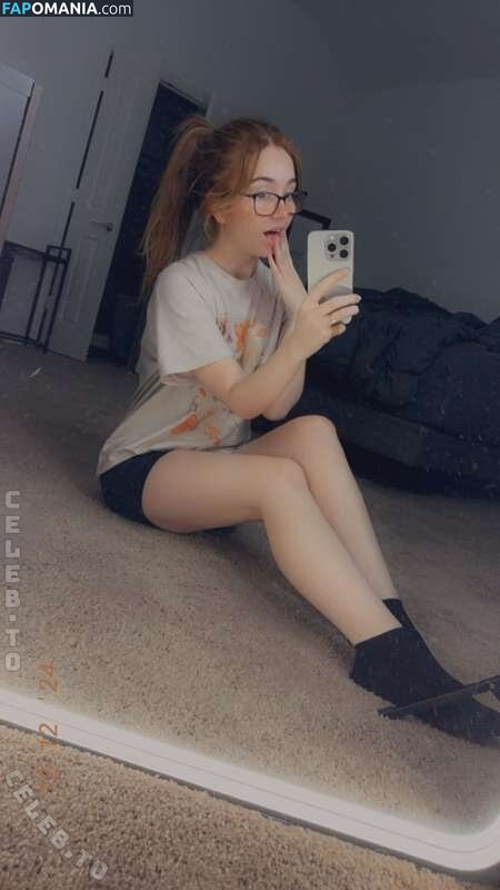 Lyssaurora / https: Nahý OnlyFans  Uniklá fotka #432