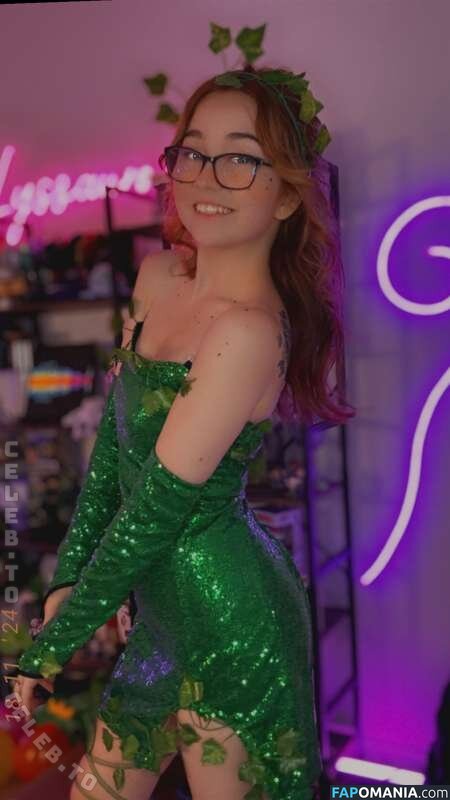 Lyssaurora / https: Nahý OnlyFans  Uniklá fotka #469