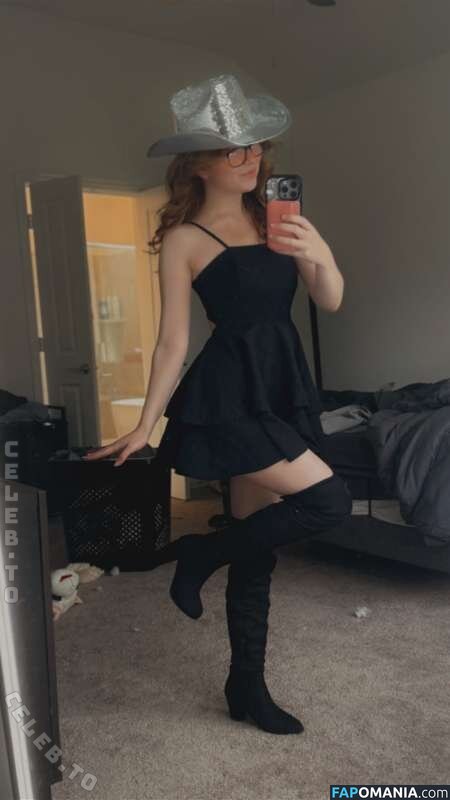 Lyssaurora / https: Nahý OnlyFans  Uniklá fotka #477