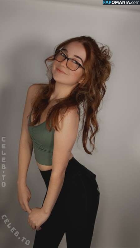 Lyssaurora / https: Nahý OnlyFans  Uniklá fotka #511