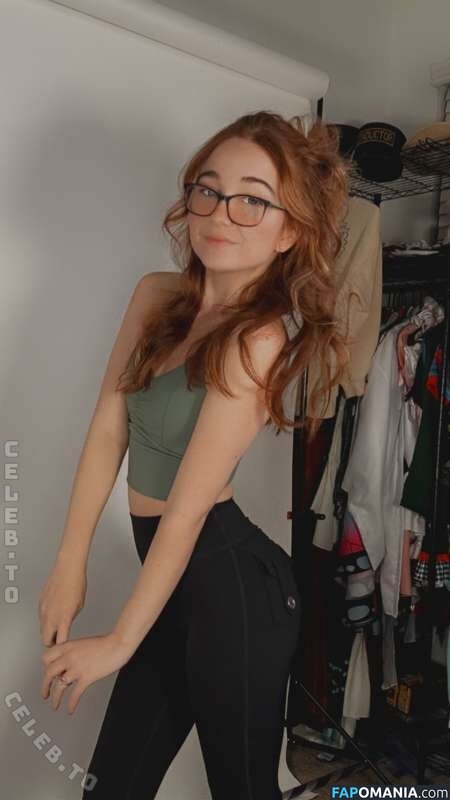 Lyssaurora / https: Nahý OnlyFans  Uniklá fotka #513