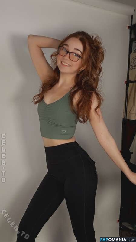 Lyssaurora / https: Nahý OnlyFans  Uniklá fotka #517