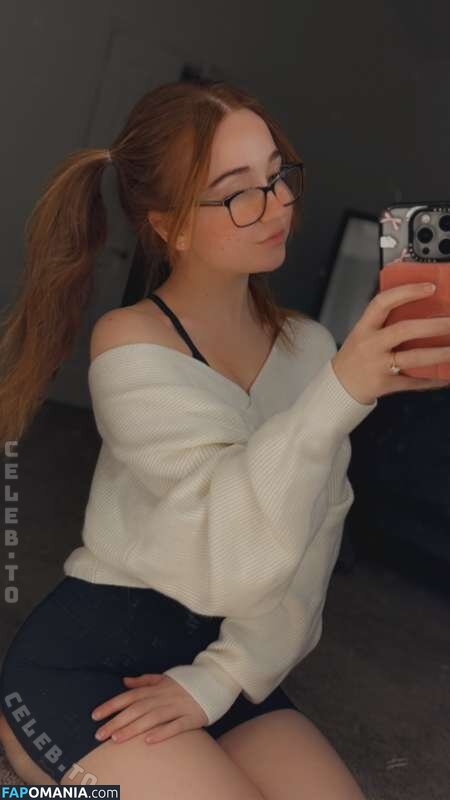 Lyssaurora / https: Nahý OnlyFans  Uniklá fotka #526