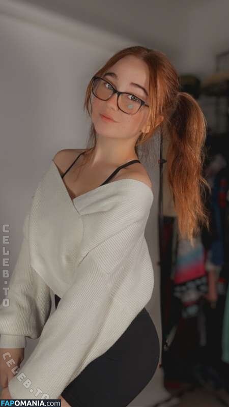 Lyssaurora / https: Nahý OnlyFans  Uniklá fotka #531